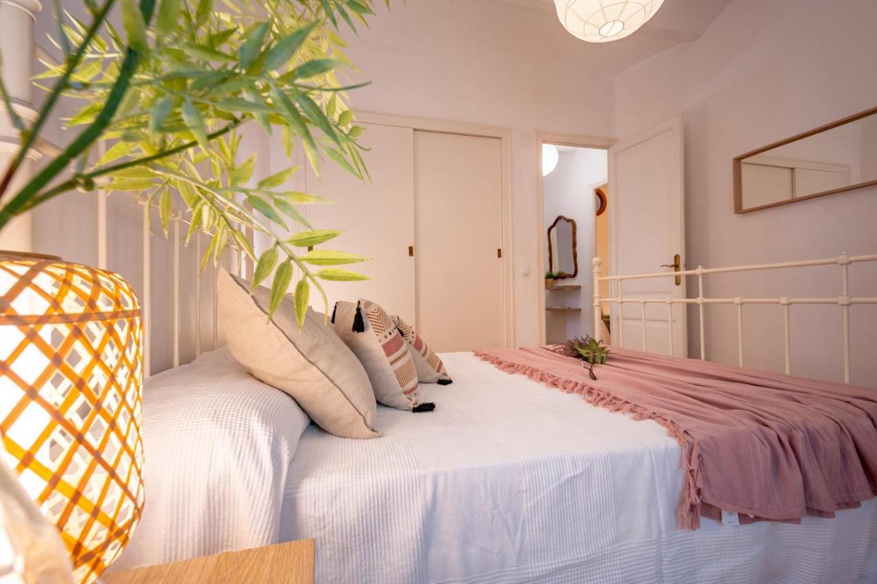 Acogedor Apartamento En Serrallo Tarragona Bagian luar foto